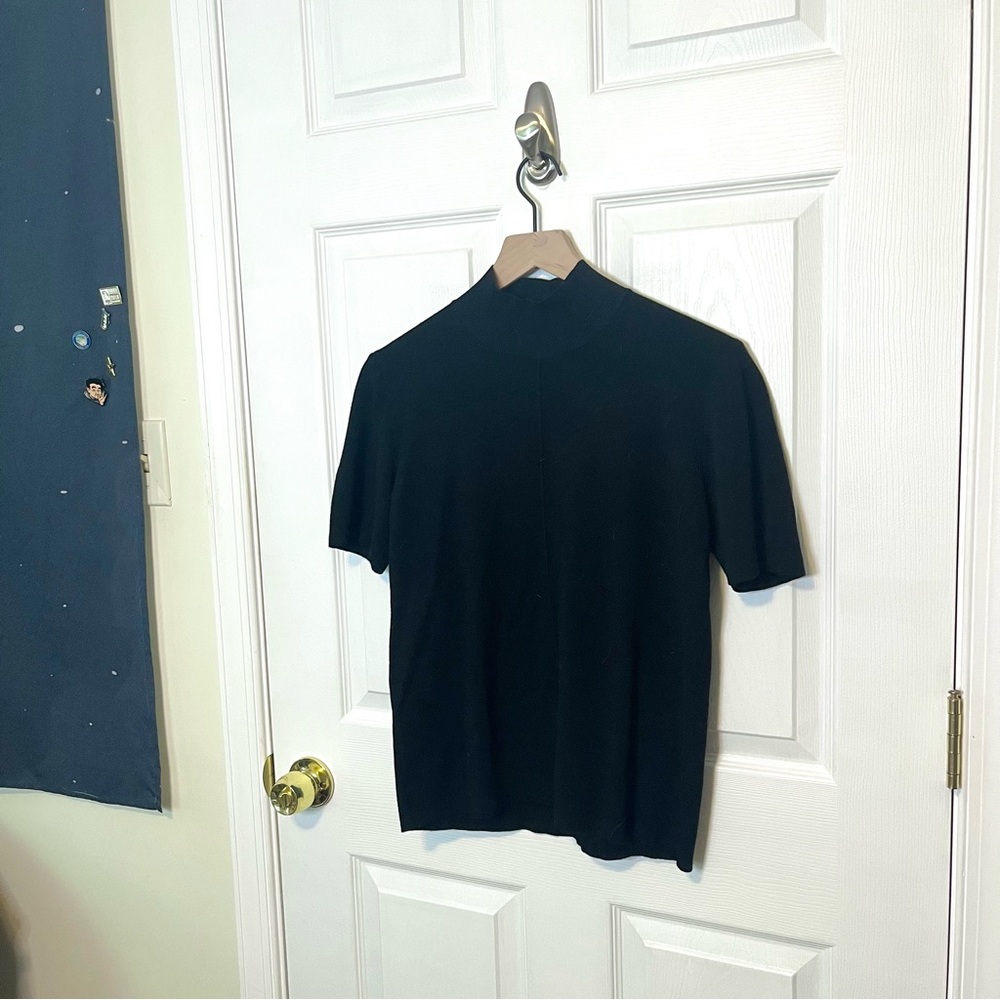 ✧･ﾟblack short sleeve mockneck